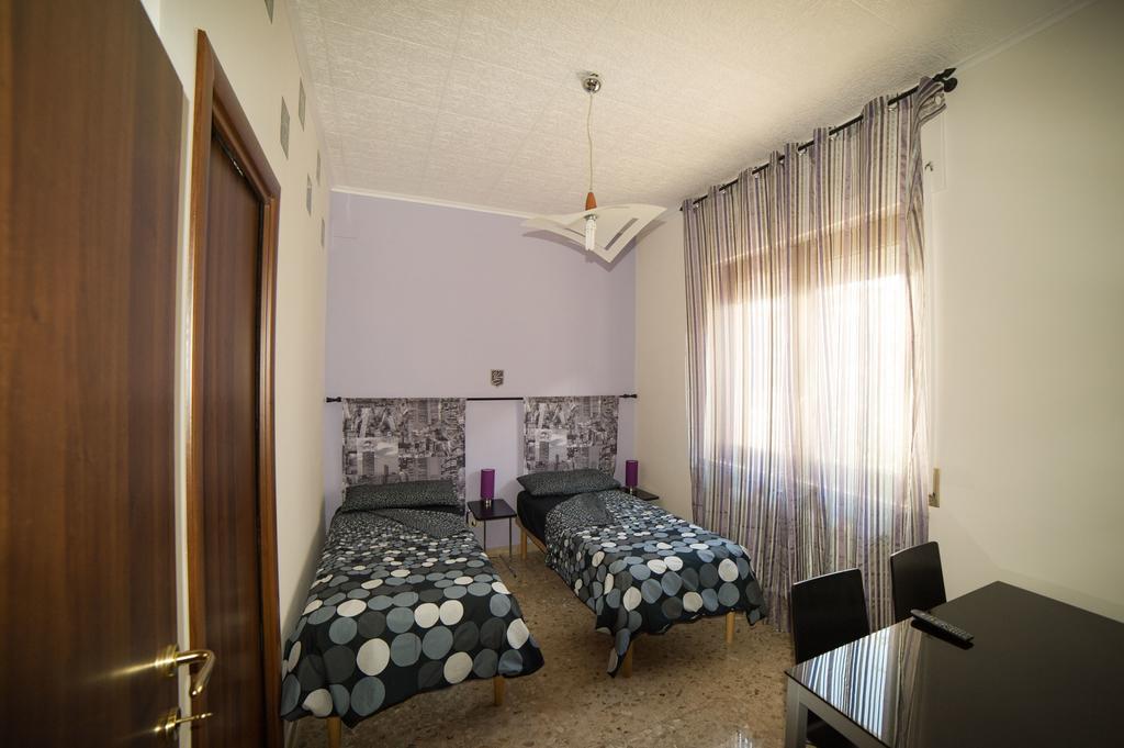 Villa Elena Montesilvano Marina Szoba fotó